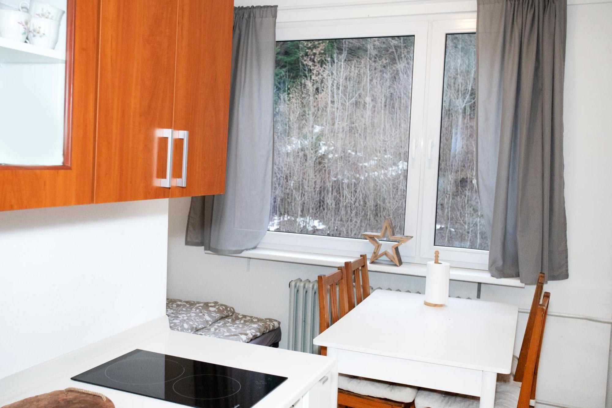 Apartmany Na Tanvaldskem Spicaku Jiretin pod Bukovou Extérieur photo